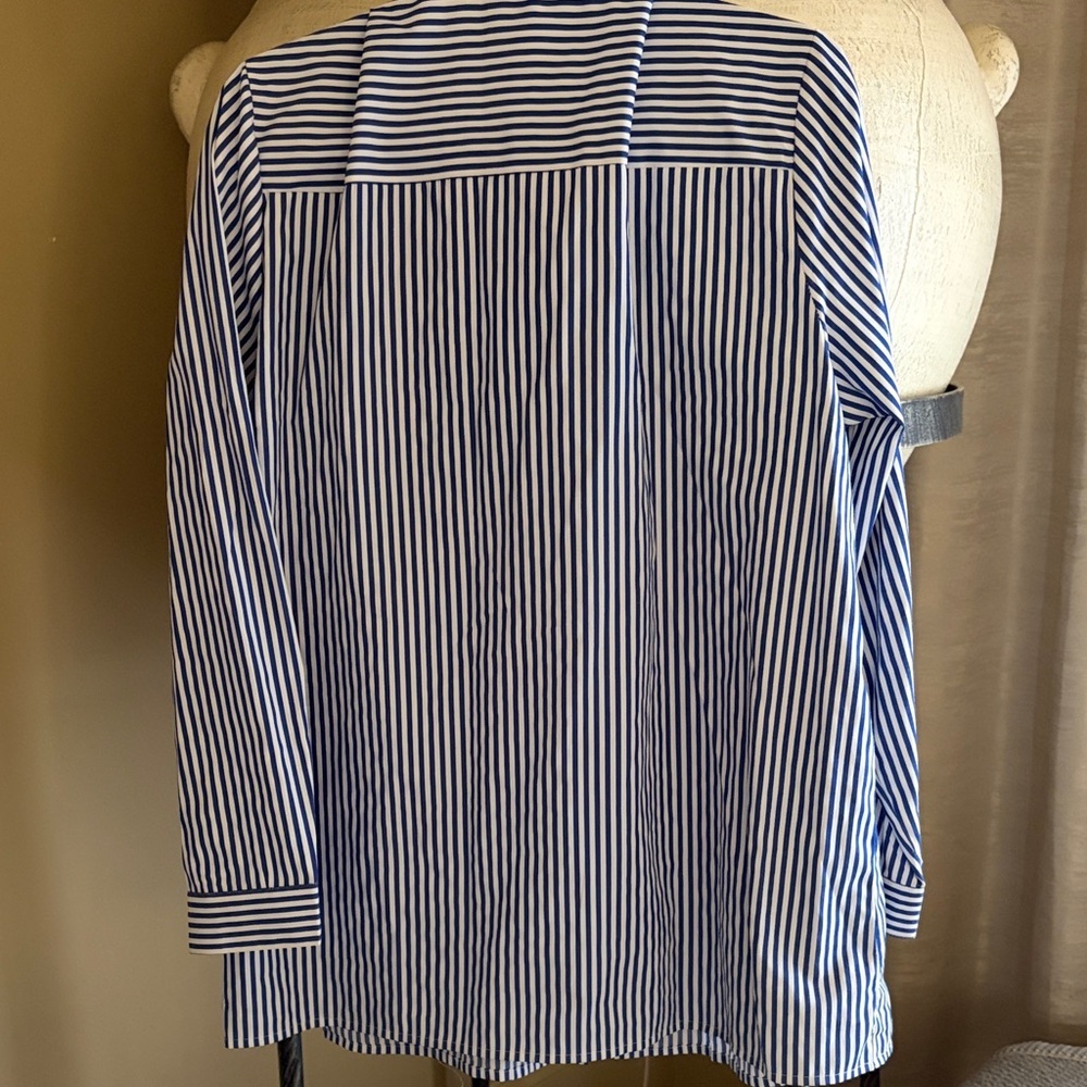 Zeagoo Navy and White Striped Men's Shirt - Picture 3 of 3